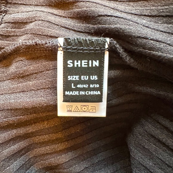 SHEIN NEW RIBBED MOCK NECK BLACK TOP. SIZE SMALL. - Picture 6 of 6